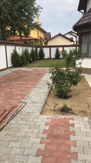Casă cu 4 camere cu Teren 610 Mp în Preajba