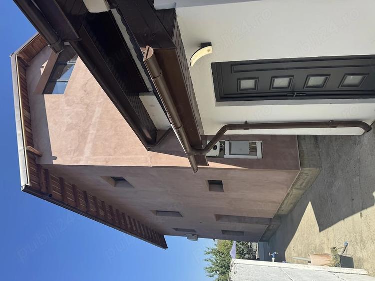 Casă cu 4 camere cu Teren 780 Mp în Exterior Vest