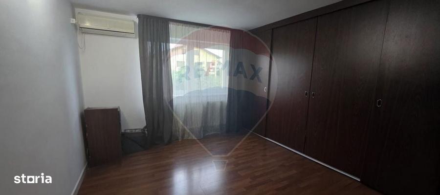 Vila cu 5 camere de vanzare in micro 3 Targoviste - 13