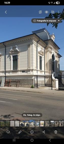 Casă cu 4 camere cu Teren 500 Mp în Central