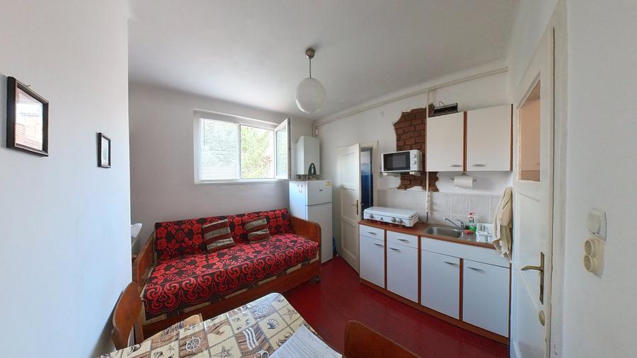 Garsonieră decomandată în Astra