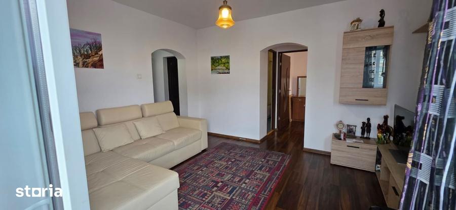 Apartament cu 2 camere în Republicii