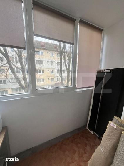 Apartament cu 3 camere semidecomandat în Central