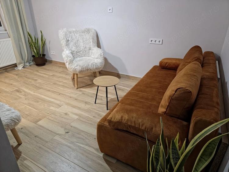 Garsonieră decomandată în P-ța Alba Iulia