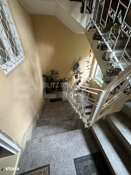 Apartament de vanzare, 160 mp, teren 165 mp, zona Strandului