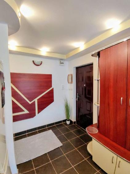 Apartament cu 2 camere decomandat în Sud