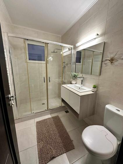 Apartament cu 3 camere decomandat în Bucium