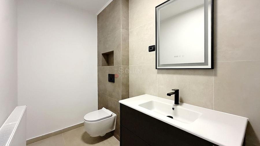 Apartament cu 2 camere semidecomandat în Centrul Istoric