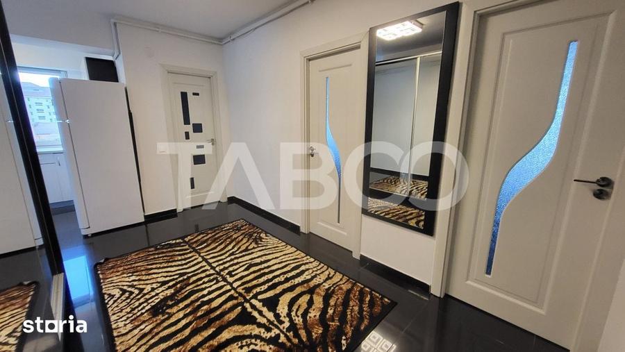 Apartament cu 3 camere decomandat în Șelimbăr