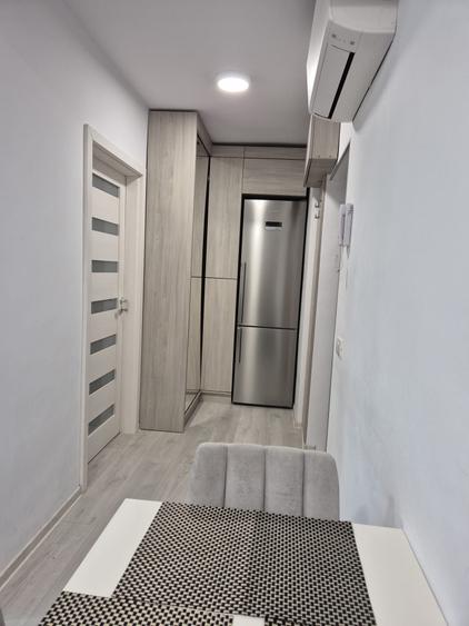 Inchiriez apartament 2 camere - 1