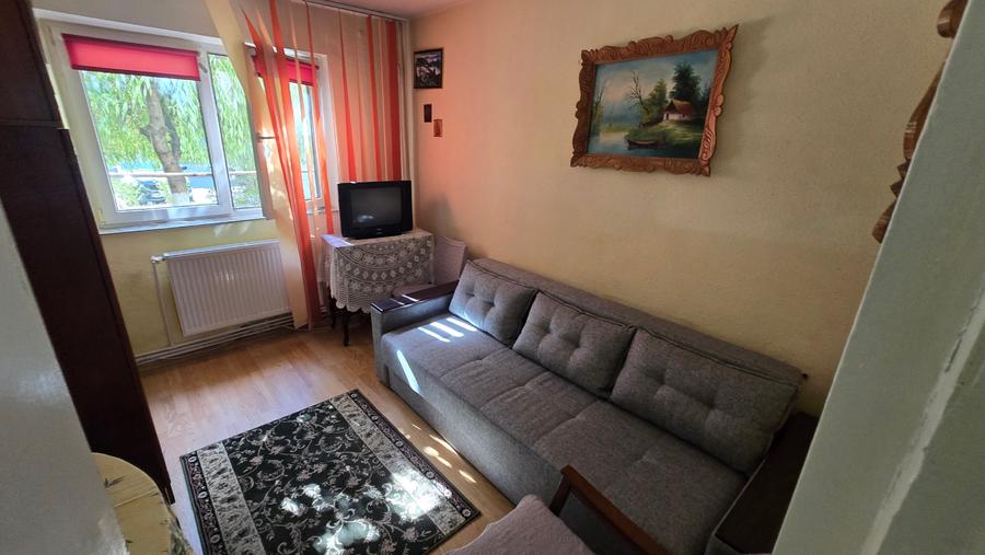 Apartament cu 2 camere nedecomandat în Sud