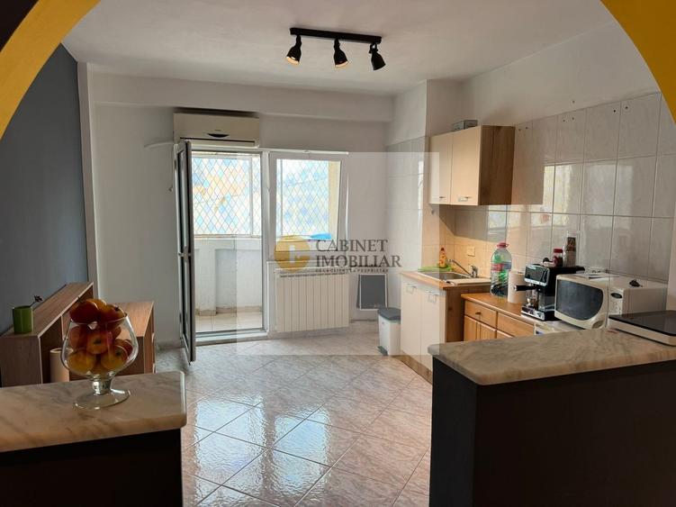 Apartament cu 2 camere decomandat, mobilat în Alba Iulia