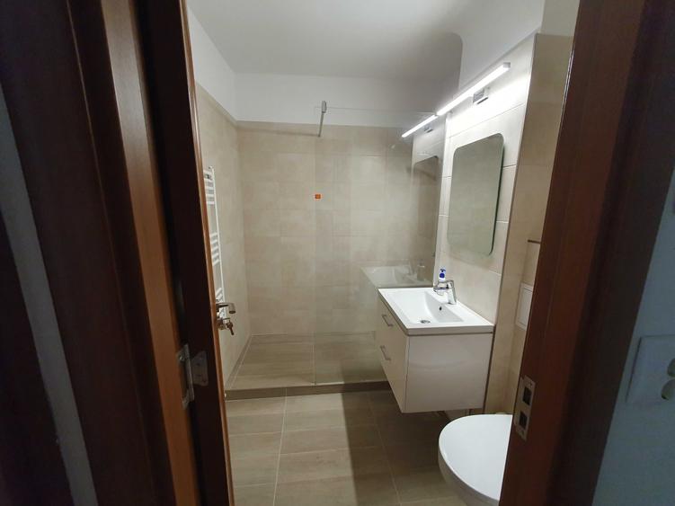 Apartament cu 2 camere decomandat în Boldești