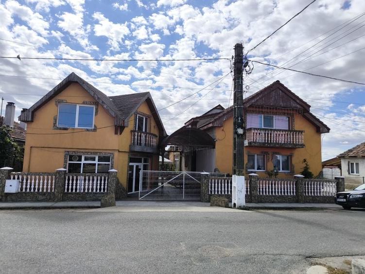 Casă cu 4 camere în Vetiș