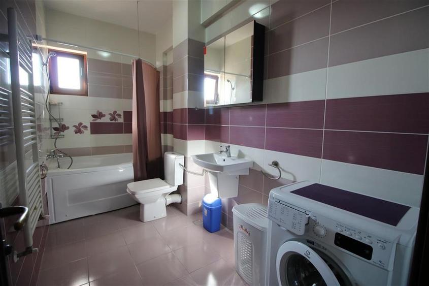 Apartament cu 2 camere decomandat în Gară