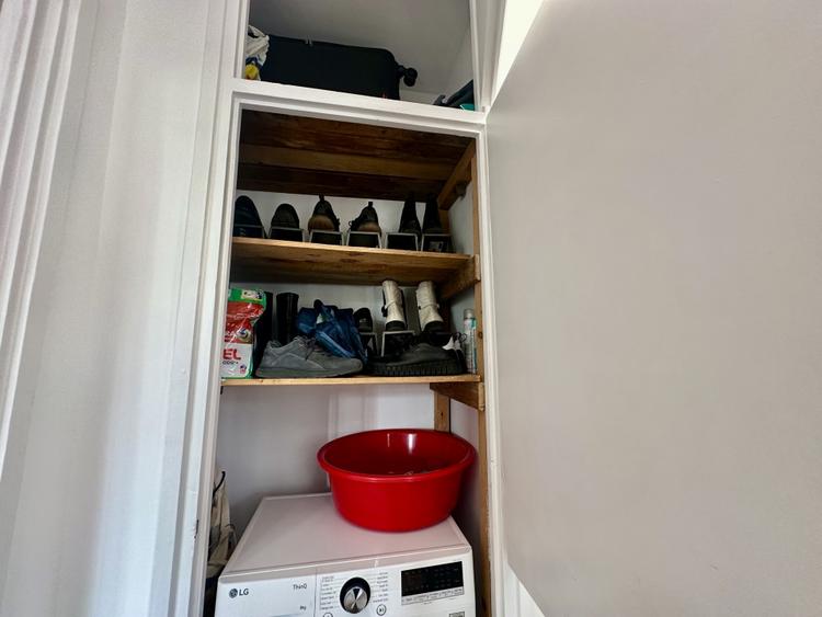 Apartament cu 2 camere semidecomandat, mobilat în 1 Mai