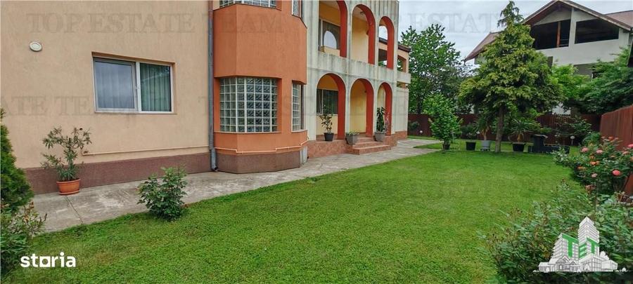 Casă cu 4 camere în Roșu
