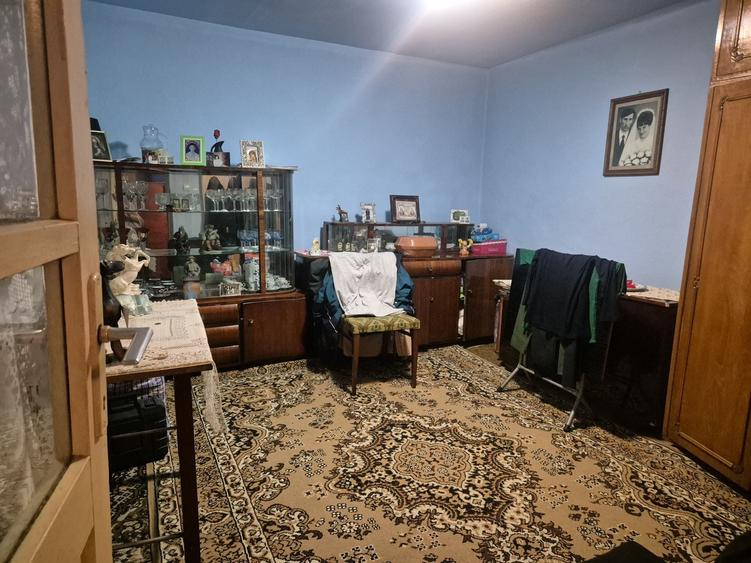 Casă cu 3 camere în Popoveni