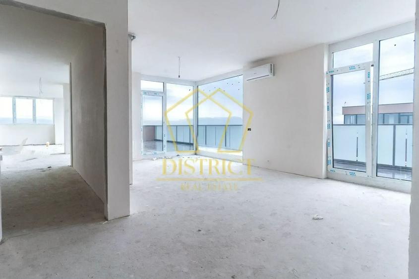 Apartament cu 3 camere decomandat în Torontalului