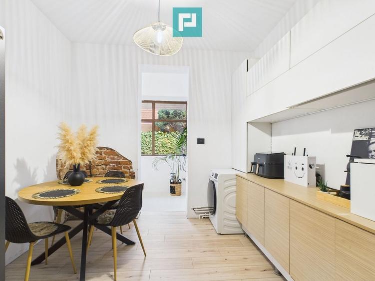 Apartament cu 3 camere semidecomandat, mobilat în Odobescu