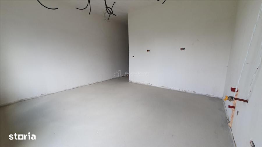 CASA PREMIUM P+M - 254 MP UTILI - TEREN 450 MP - EFICIENTA ENERGETICA - 13