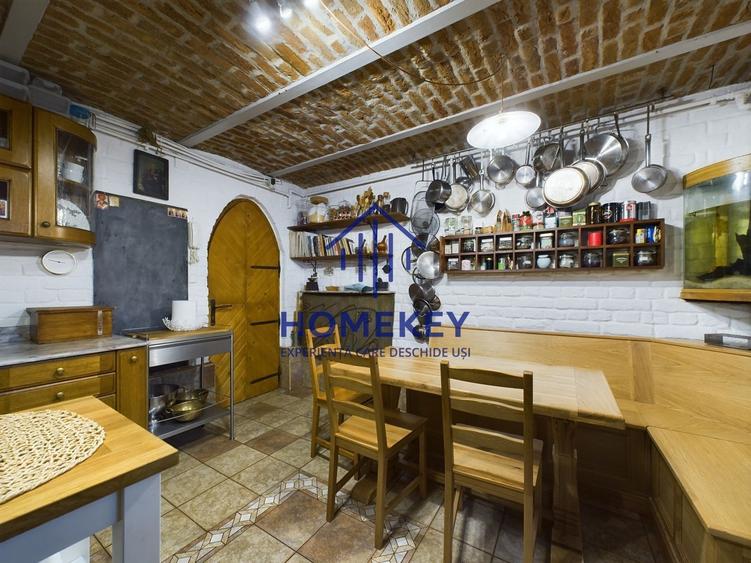 Casă individuală cu 3 camere cu Canalizare în Grădina Icoanei