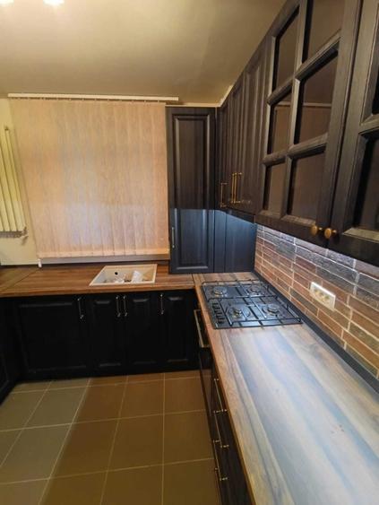 Apartament cu 2 camere decomandat în Medicină