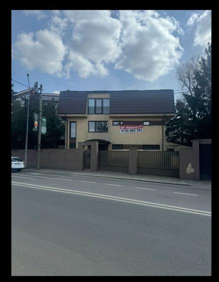 Spațiu comercial, de 435 mp, în Central