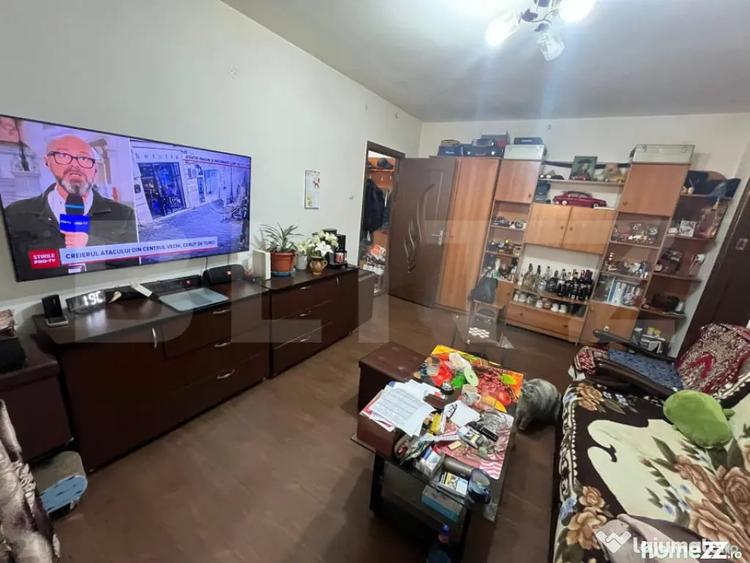 Apartament cu 2 camere semidecomandat în Central