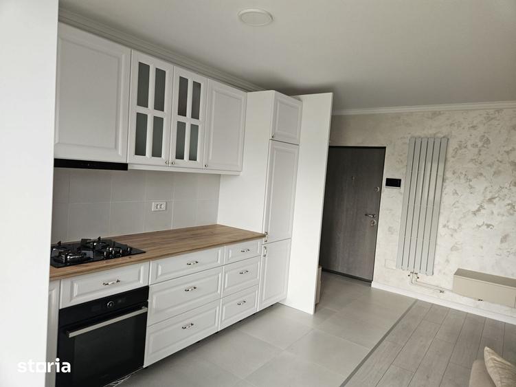 Apartament cu 3 camere în Triaj