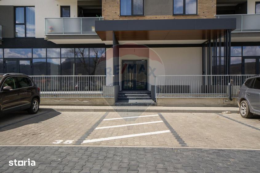 Apartament cu 2 camere, mobilat în Central
