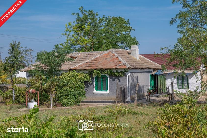 Teren de 2106 mp, în Topraisar