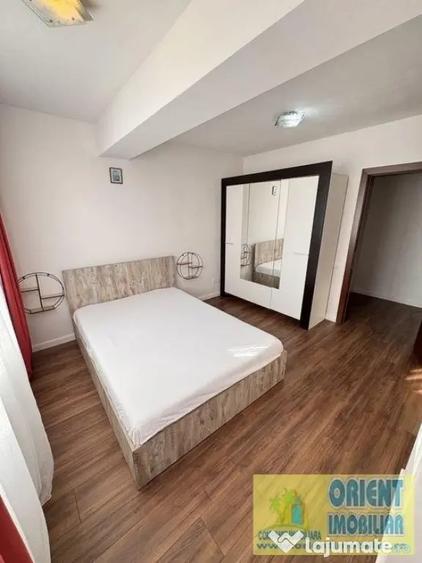 Apartament cu 2 camere semidecomandat, mobilat în Central