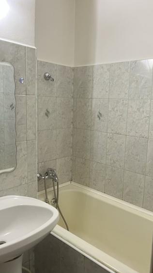Garsonieră decomandată în Tătărași