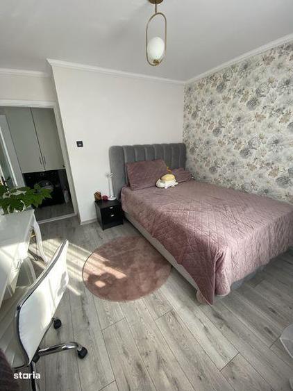 Apartament cu 4 camere, mobilat în Nicolina
