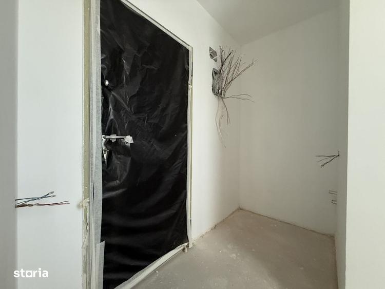 Centrul Capitalei, apartament cu 2 bai, etaj superior ! - 3