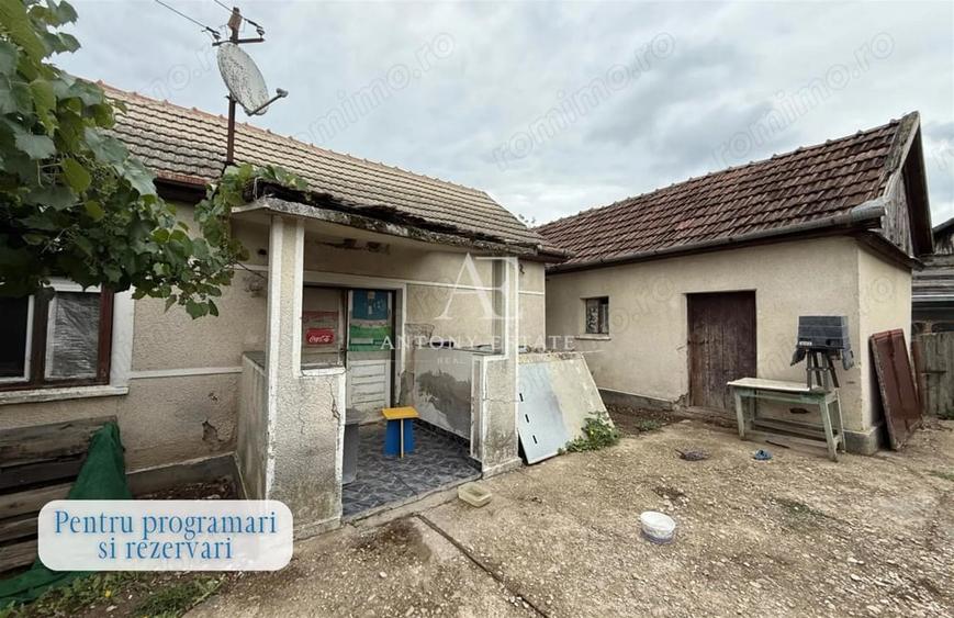 Casă cu 2 camere cu Teren 3861 Mp în Șumugiu