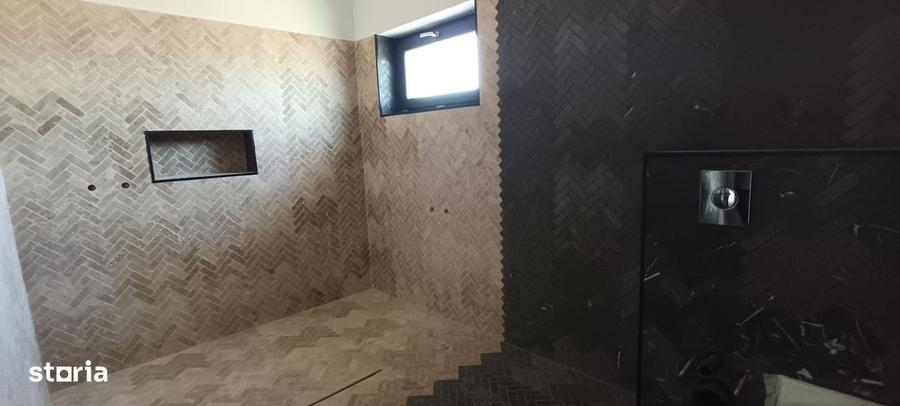 Casă cu 4 camere în Preajba