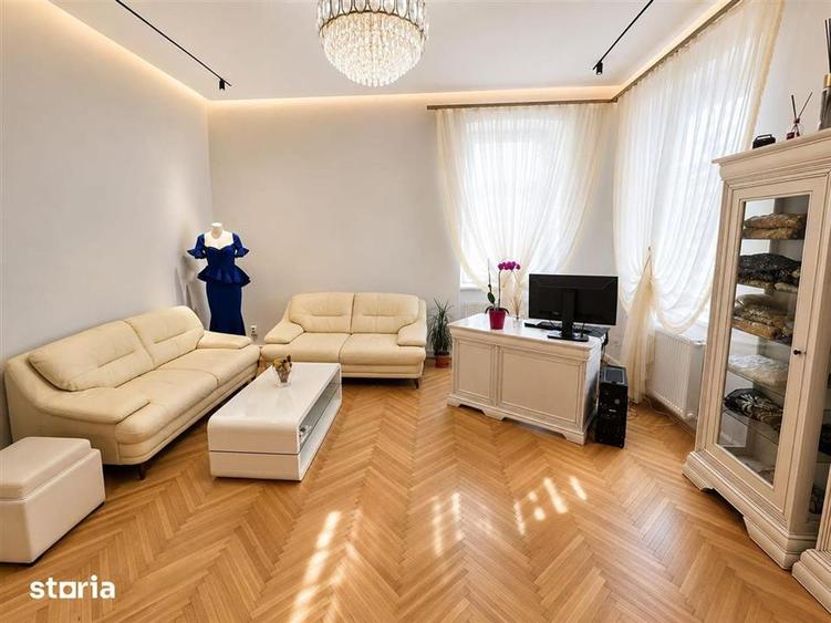 Casă individuală cu 4 camere cu Teren 300 Mp în Central