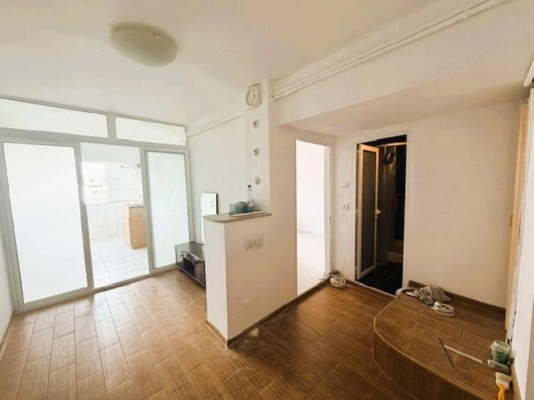 Apartament cu 2 camere decomandat în Tineretului