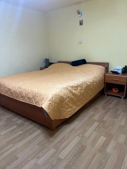 Apartament cu 2 camere decomandat, mobilat în Lupeni