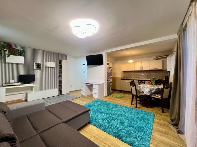 Apartament cu 2 camere decomandat, mobilat în Florești — fotografia 3