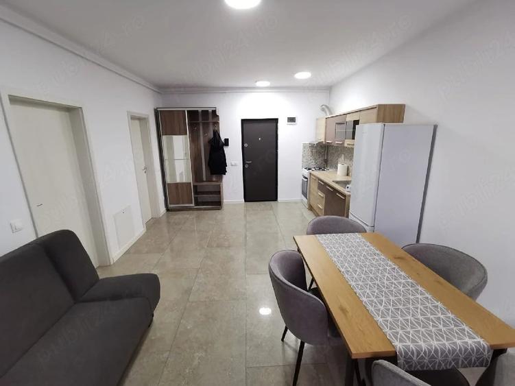 Apartament cu 2 camere decomandat în Chinteni