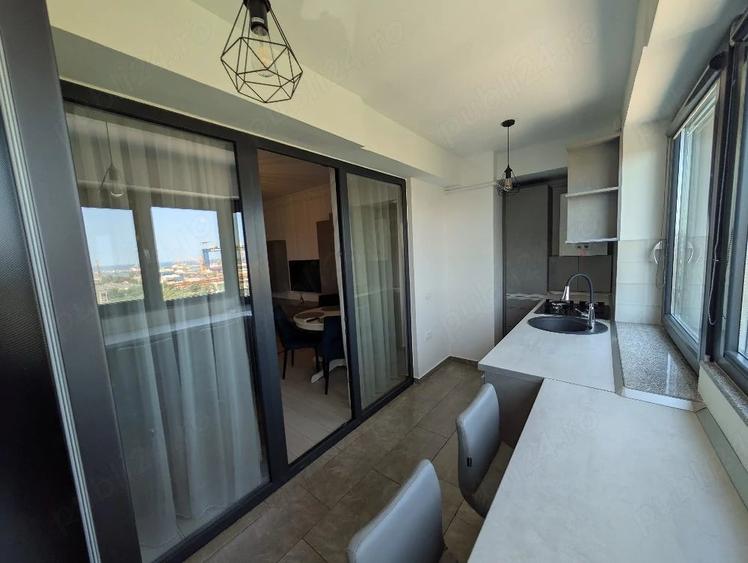 Apartament cu 2 camere semidecomandat în Est