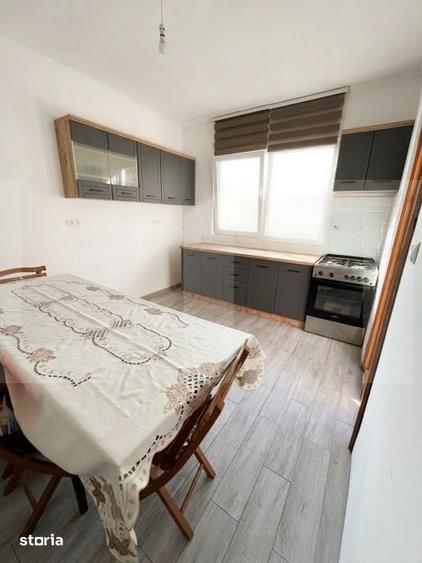 Casă cu 6 camere cu Teren 495 Mp în Ronaț