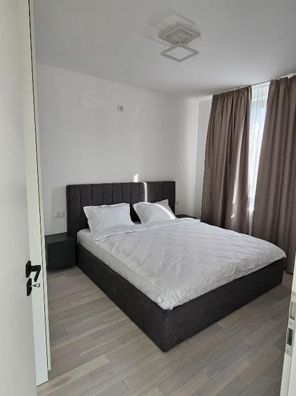 Apartament cu 2 camere decomandat, mobilat în Dumbrăvița