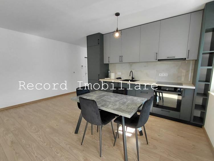Apartament cu 2 camere semidecomandat în Florești