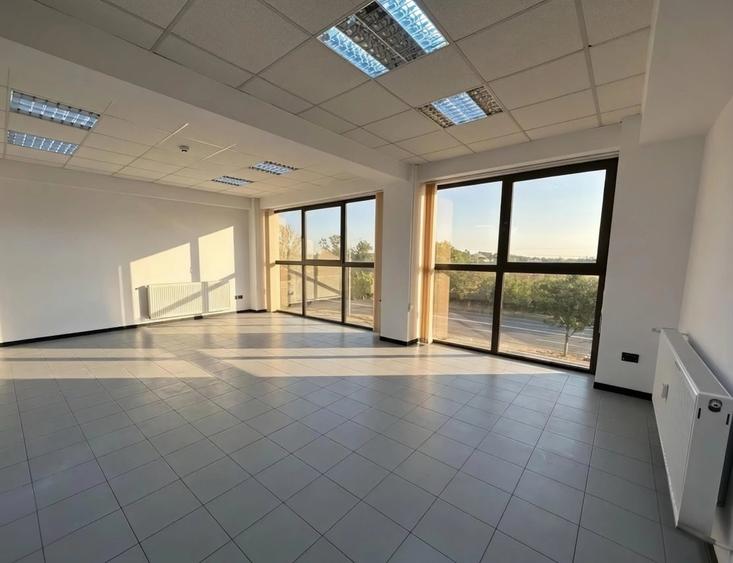 Birou, de 1,292.0999755859 mp, în B-dul București
