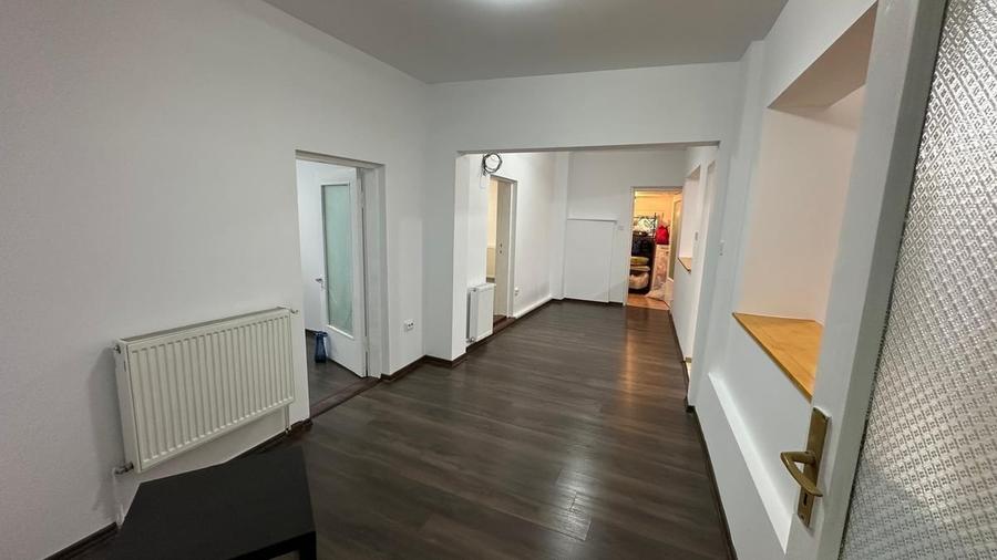 Casă cu 3 camere cu Teren 148 Mp în Fundeni