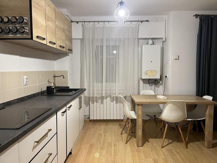 Apartament cu 2 camere decomandat în Griviței